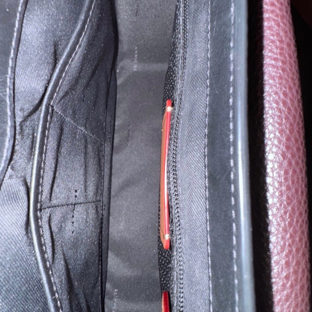 UEC Coach Gotham Pebbled Black Leather Messenger Bag - Picture 6 of 7